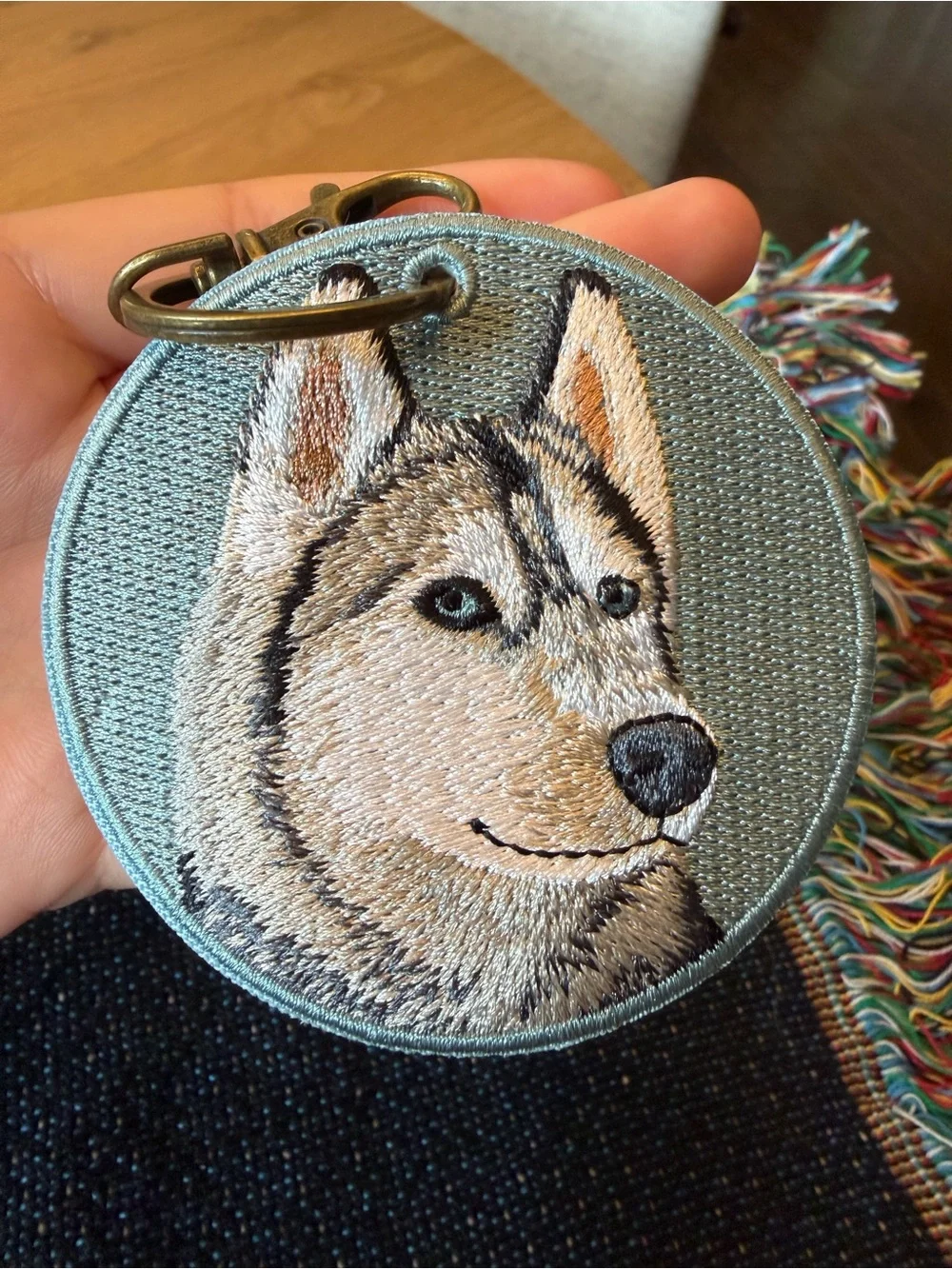 Double-sided Embroidered Husky Dog Keychain / Bag Charm – Cute Pet Lover Gift